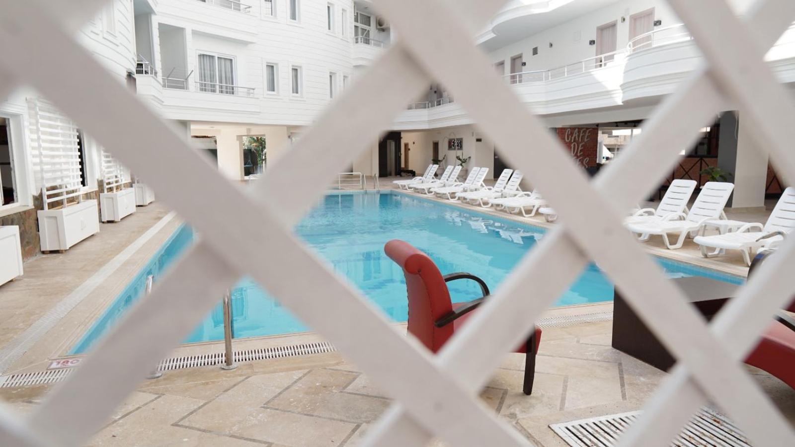 Club Efes Otel Silifke Bagian luar foto