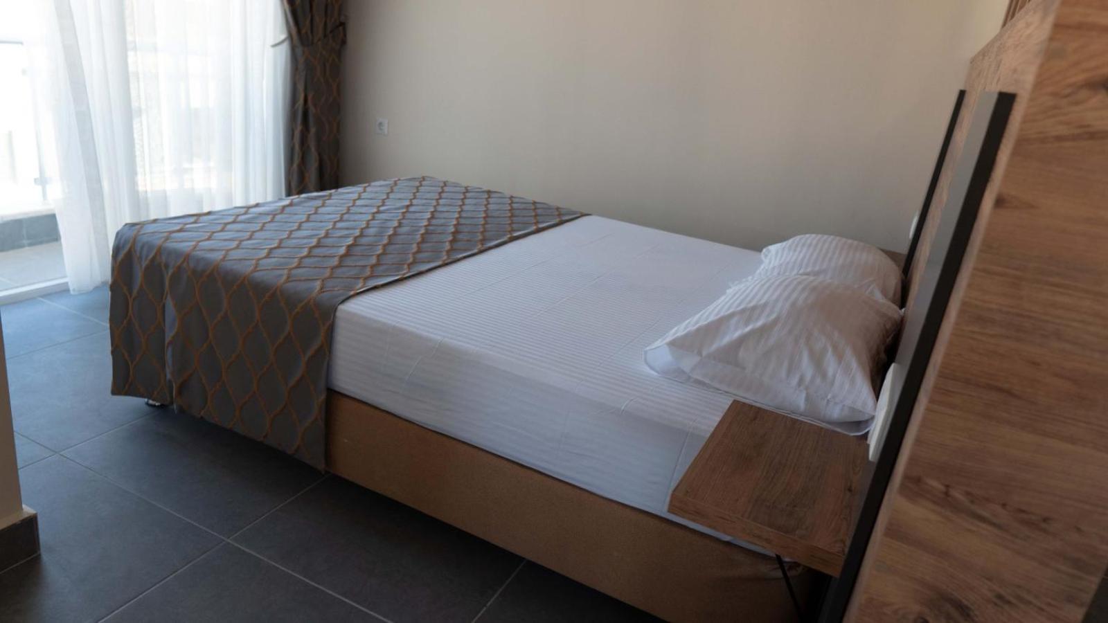 Club Efes Otel Silifke Bagian luar foto