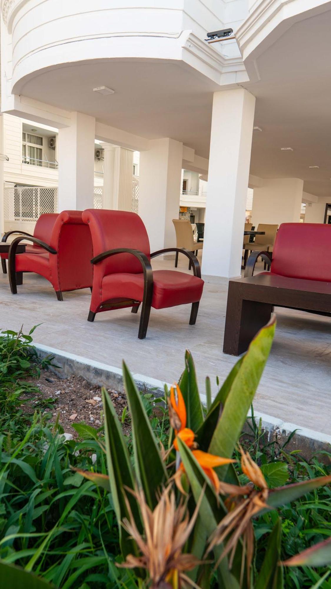 Club Efes Otel Silifke Bagian luar foto