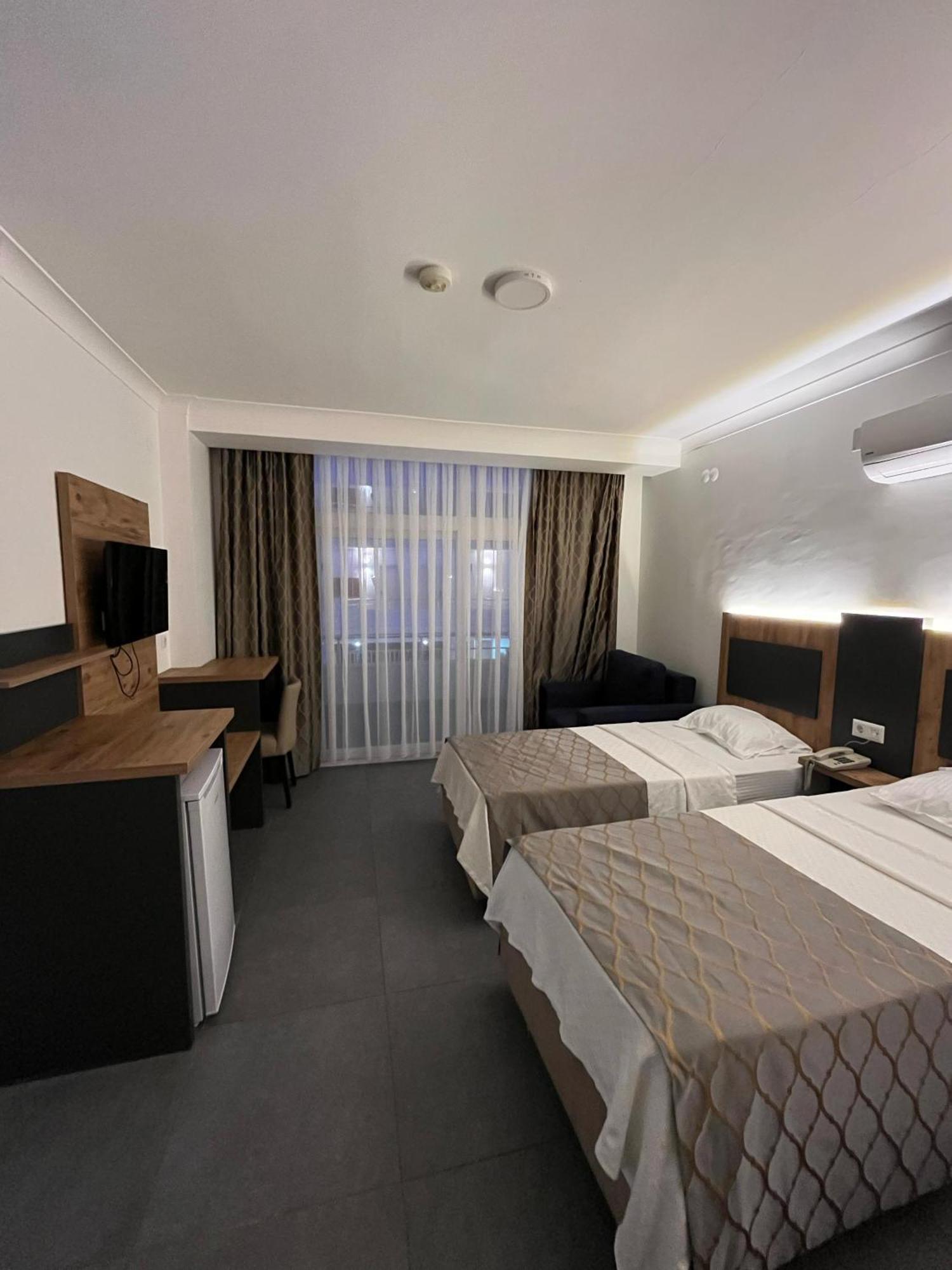 Club Efes Otel Silifke Bagian luar foto