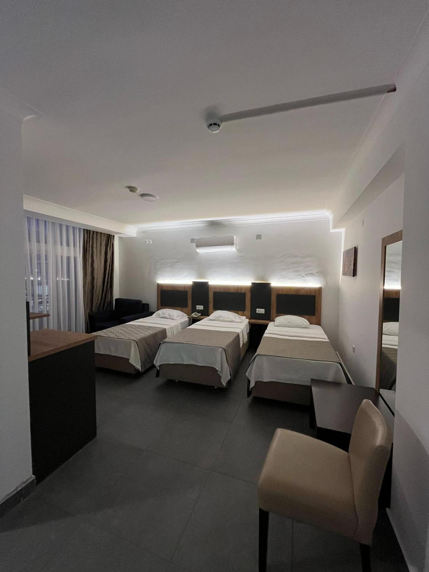 Club Efes Otel Silifke Bagian luar foto