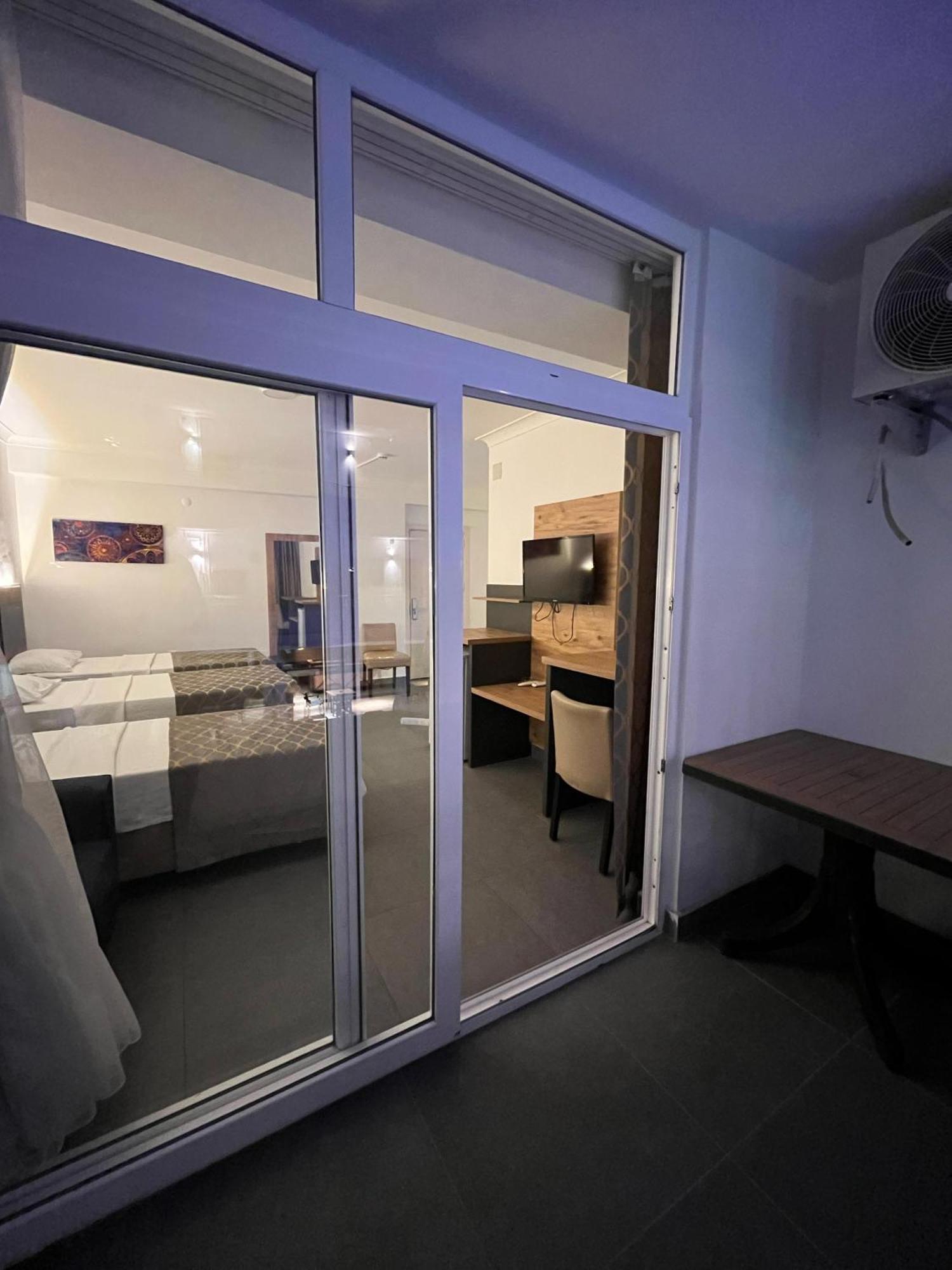 Club Efes Otel Silifke Bagian luar foto